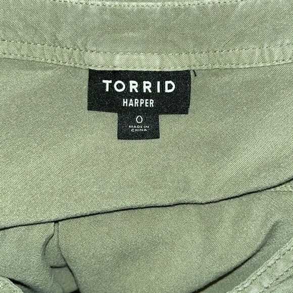 Torrid Harper Pullover Olive Green Blouse - Picture 8 of 9